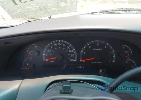 2000 Ford F-150 Lariat/Work Series/Xl/Xlt z USA, uszkodzony, nr VIN 1FTRX17L0YNA98566